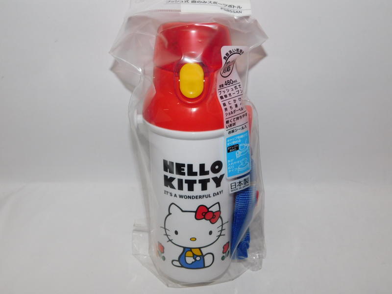 土城三隻米蟲  凱蒂貓  hello kitty 直飲式背帶 兒童水壺 彈蓋直飲 480ML