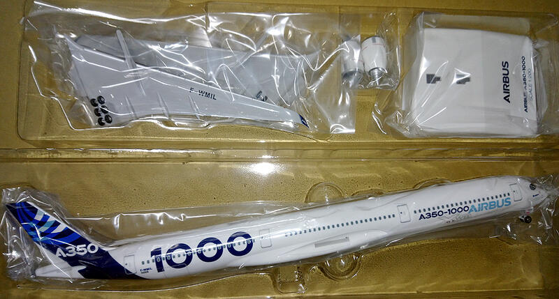 1/200 AirBus 空中巴士 A350-1000 House color