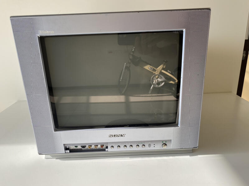 日本SONY KV-14DA1特麗霓虹S端子14吋CRT復古電視懷舊電玩尺寸43cm*49cm