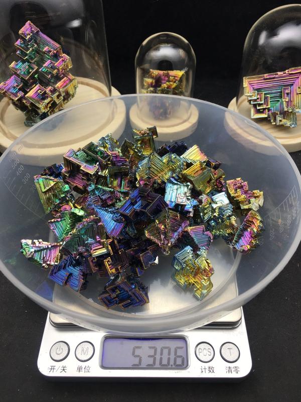 鉍晶體集合（百元以下） Bismuth Crystals (cheaper than NTD100)