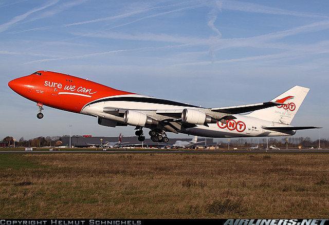 Inflight 200 TNT Boeing 747-400 OO-THA 1:200