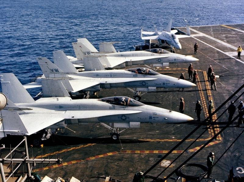 缺貨~康康TOY~1/350 全金屬 5架裝 F-18 尼米茲航空母艦 艦載戰鬥機 艦載機