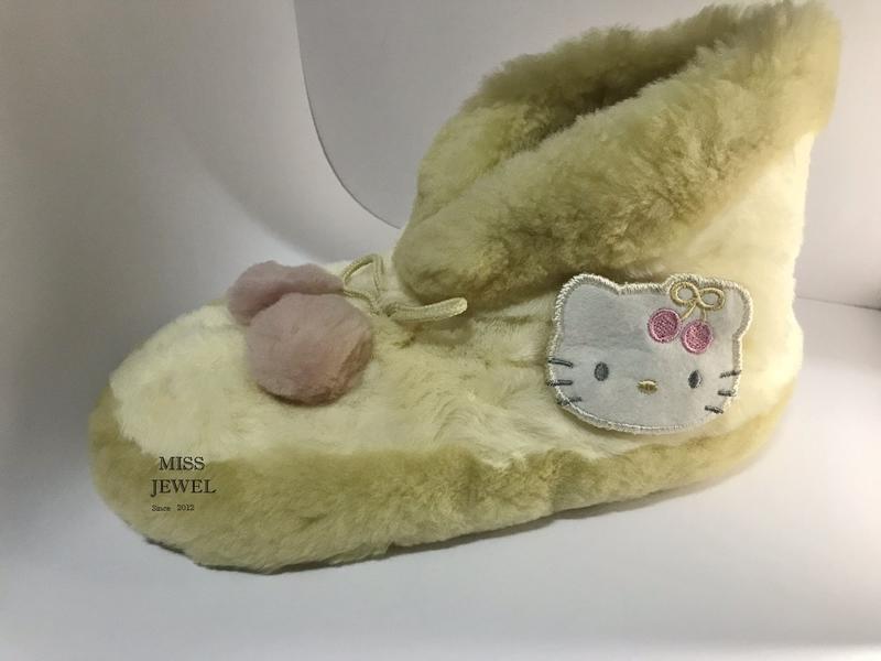 {Miss Jewel}Hello Kitty全包式絨毛溫暖室內拖鞋