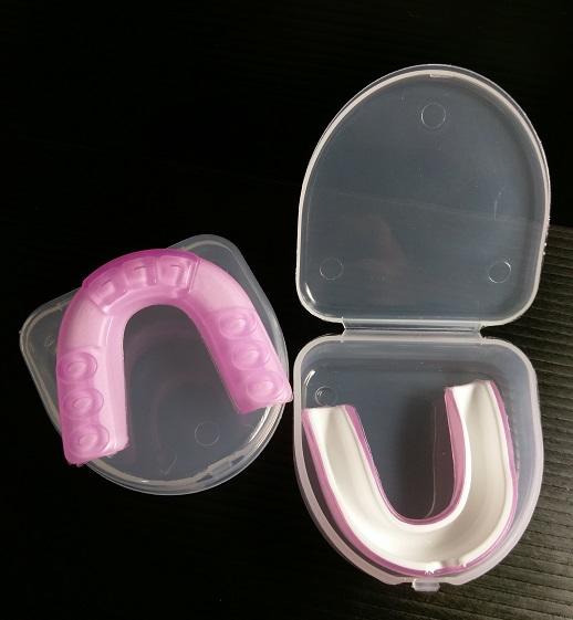 <最新款>外銷歐美之雙色防磨牙套/單層軟式護牙套(透粉色2牙套+2收納盒)