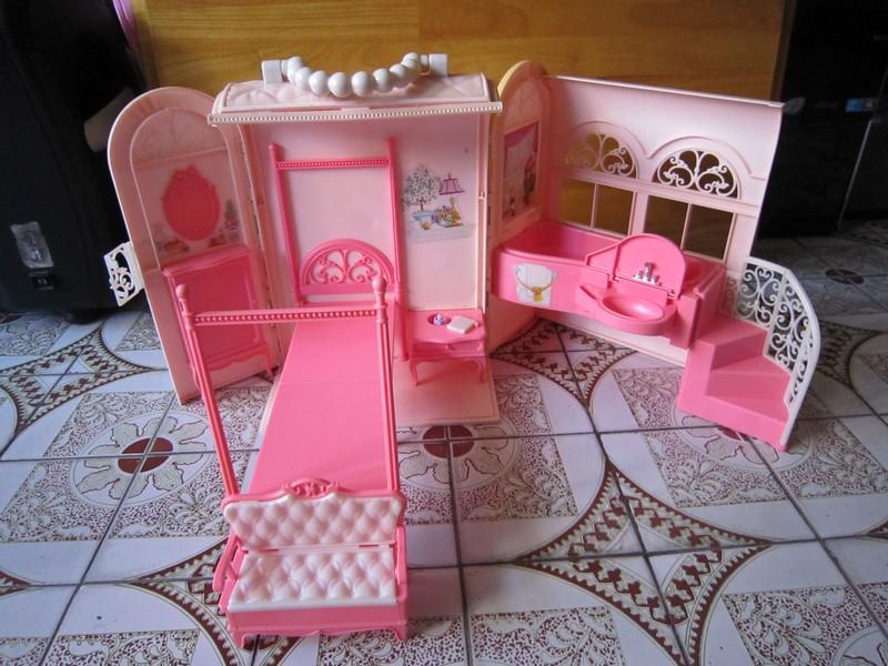 (看說明，先聯絡，勿先下標)賣Mattel 美泰兒 絕版芭比甜甜屋~手提芭比娃娃屋~粉紅夢幻 女孩最愛