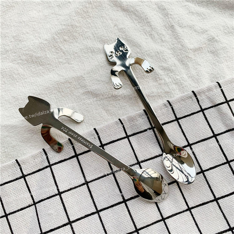 ☆Idalza☆ 現貨 可掛式 貓咪勺子 304不鏽鋼日系造型 微笑猫咪 湯匙 茶匙 咖啡匙 攪拌勺