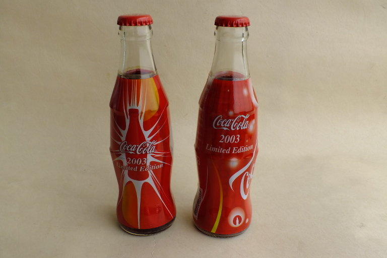 可口可樂玻璃瓶-2003年耶誕瓶一組2瓶