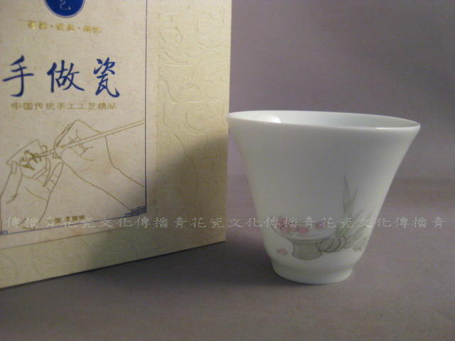 【傳播青花瓷文化】景德鎮－仿古手繪文房四寶小茶碗(40cc)C款