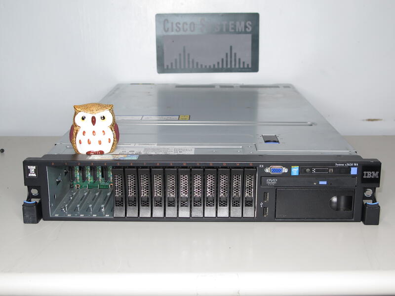 IBM X3650 M4 Server 含 8BAY 硬碟備版擴充模組