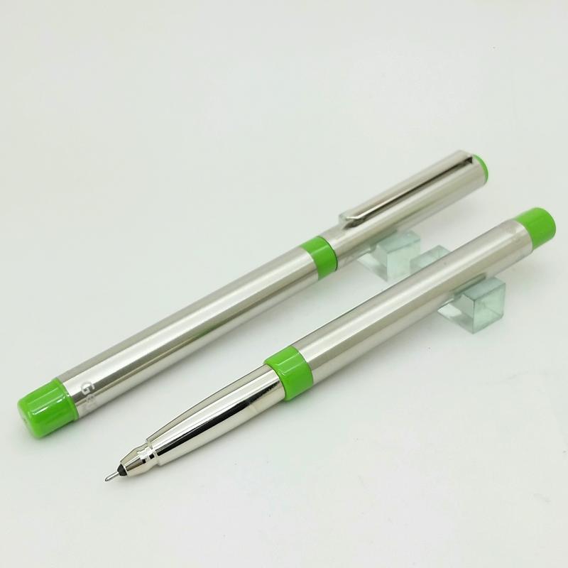【鋼筆人】台灣 貝斯可 鋼珠筆 附盒子 淺綠(另贈筆芯三支，數量有限，贈完為止)