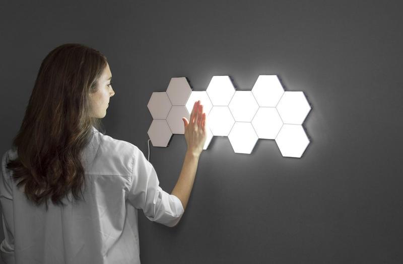 Kickstarter 英國Dyena Helios Touch 北歐創意壁燈 蜂巢式拼圖自由組裝觸控壁燈套件
