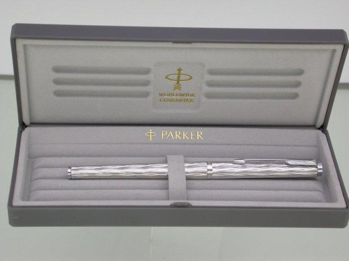 全新絕版派克Parker180絕版法國銀流.585.14K.XM兩面筆尖.鋼筆.