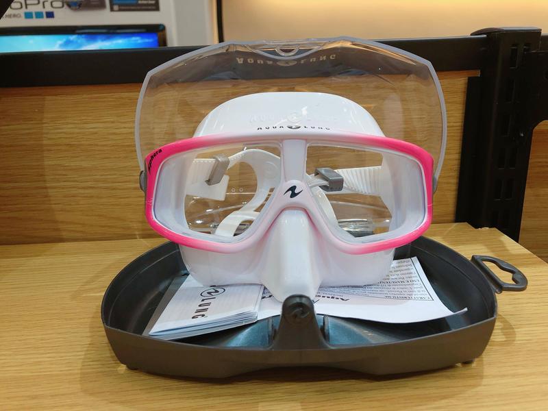 【Water Pro水上運動用品】{Aqua Lung}-Sphera mask 低容積 潛水面鏡 自由潛水 粉色