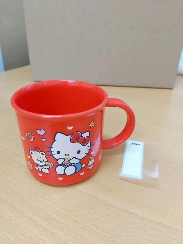 花見雜貨~日本製 全新正版 kitty 凱蒂貓 紅色 杯子 塑膠杯 水杯 漱口杯 200ML