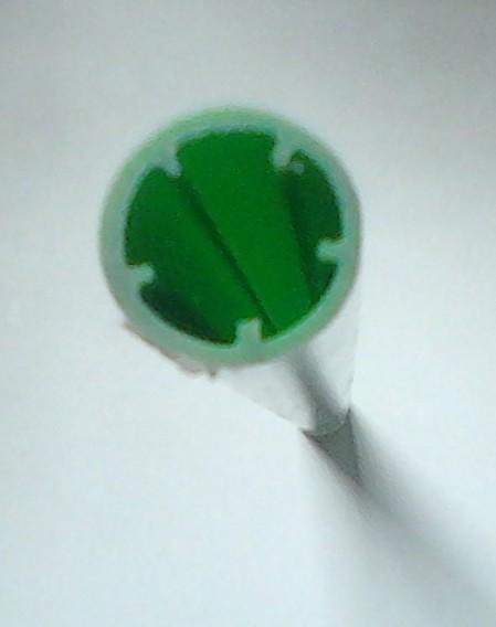 直徑2公分，厚度約0.2公分！綠色中空塑料桿/塑膠棍1個(長約57.5公分)只要2元！
