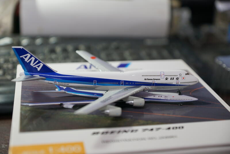 1:400 ANA 全日空747-400D 全日空漢字舊塗裝JA8961 ANA官方製作| 露天 