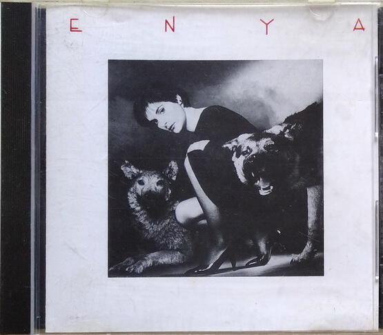 《絕版專賣》Enya 恩雅 / Enya 同名專輯 (1987 BBC.無IFPI)