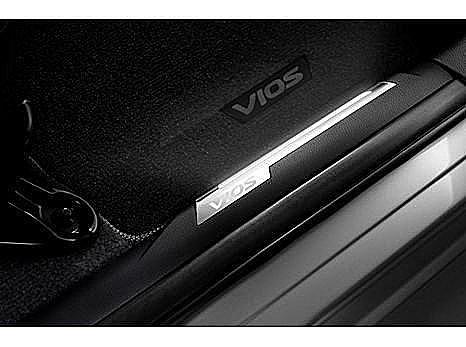 (車之房) TOYOTA New VIOS 三代 原廠選配部品 LED 迎賓踏板 內門檻踏板 白光 藍光 雙色款