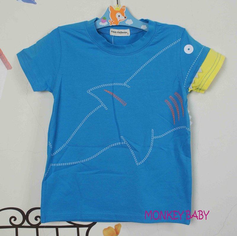 全館滿699免運【MONKEY BABY 】舒服涼感質料鯊魚造型圖案藍色T恤短袖上衣(2546)K0019