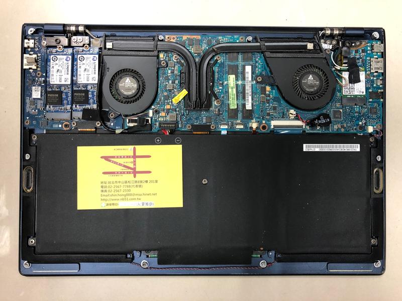 華碩 ASUS ZenBook UX301LA 螢幕 面板 電池 風扇 主機板無法開機 進水 維修