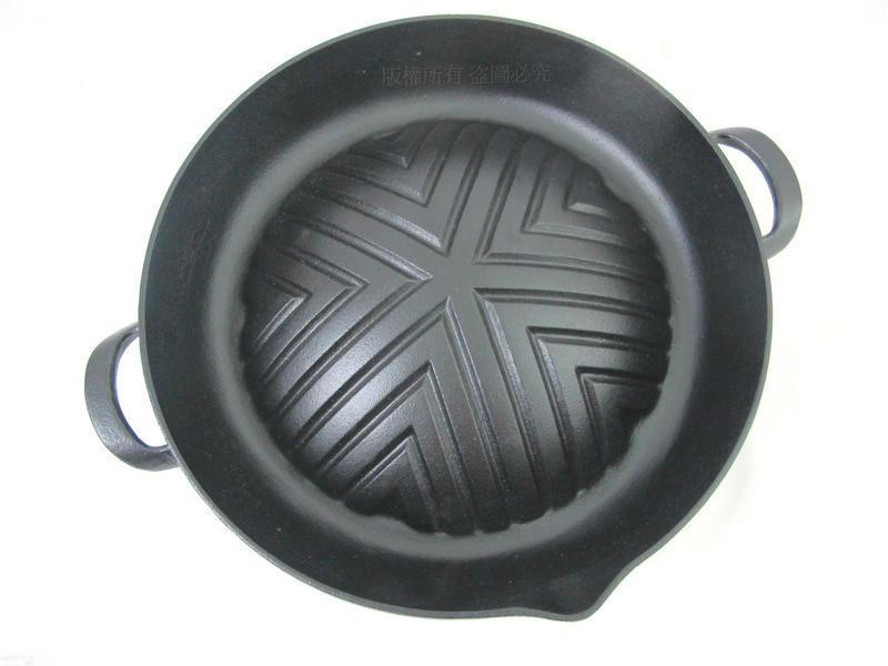 多用途鑄鐵岩燒蒙古韓式烤盤(凸) 30cm 鑄鐵鍋 烤肉露營必備 烤箱可用