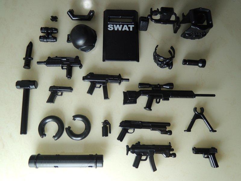 【玩具星球】SWAT特警裝備 18個零件 黑色  (台灣製高品質 LEGO 樂高 相容零件)