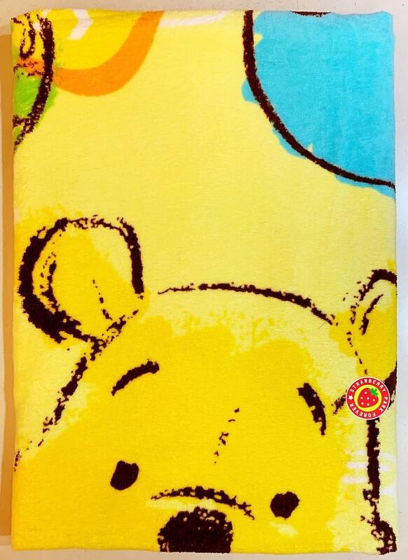 ✰草莓公園【迪士尼 Winnie Pooh 小熊維尼 小豬 氣球蜂蜜罐 大浴巾 棉質 台灣授權~包巾 浴巾 海灘巾~】