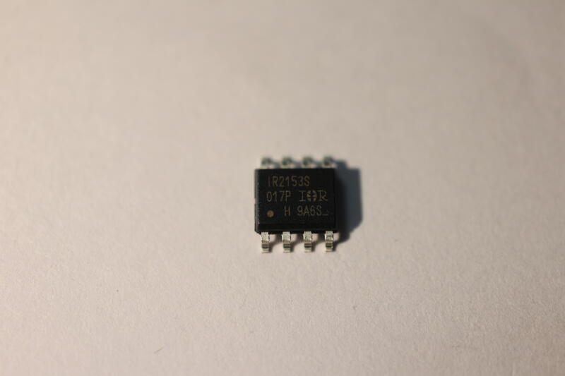 【廣維電子】MOSFET驅動  IR IR2153S SOP8 【產品編號129020018】
