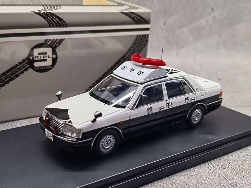 【巨將】 TRIPLE 9 1/43豐田 日本警車警視廳合金汽車模型收藏擺件特價
