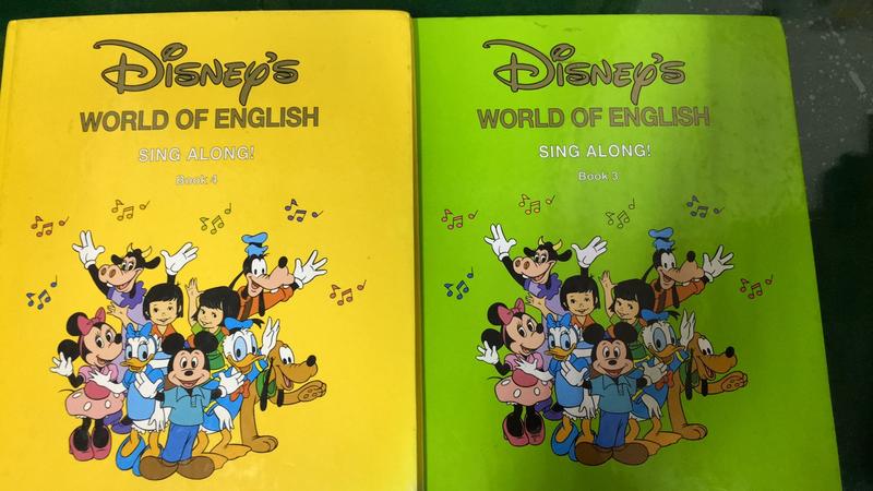 2本合售 寰宇迪士尼 Disney's world of english sing along 空白劃記B114