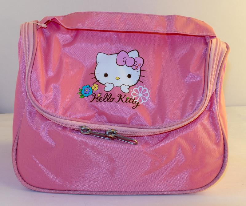 084【私人寄賣】全新Hello Kitty化妝盥洗包