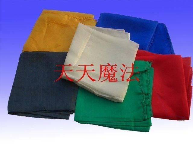 【天天魔法】【596】高品質魔術師專用絲巾(60cm × 60cm)(日本細質絲巾)