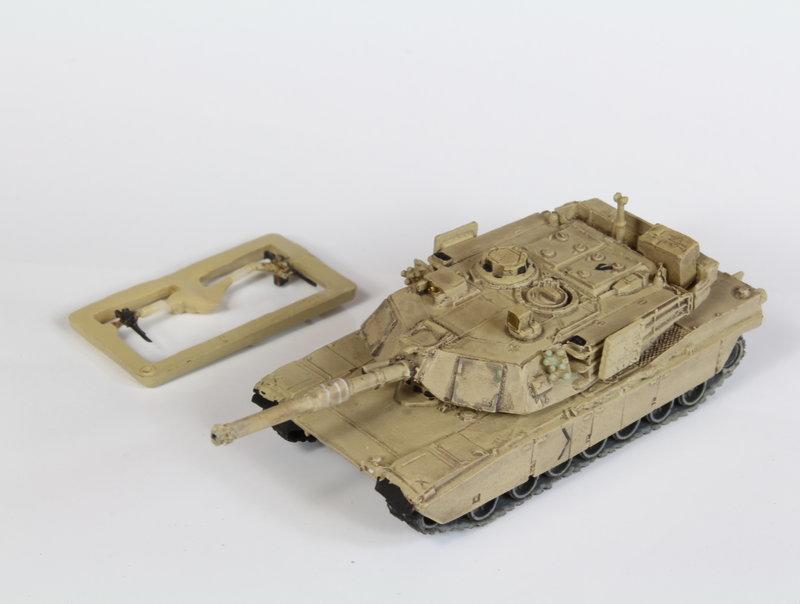 【比例1/144坦克博物館】美軍現代主力坦克 M1A1 #104 N規
