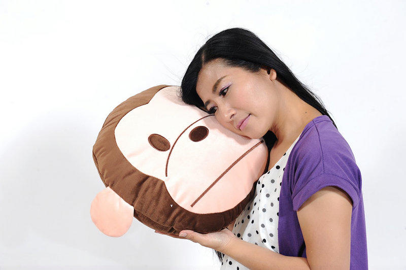 猴子娃娃 猴子頭型枕 猴子抱枕 可愛猴子枕頭 $190元生日 情人節禮物