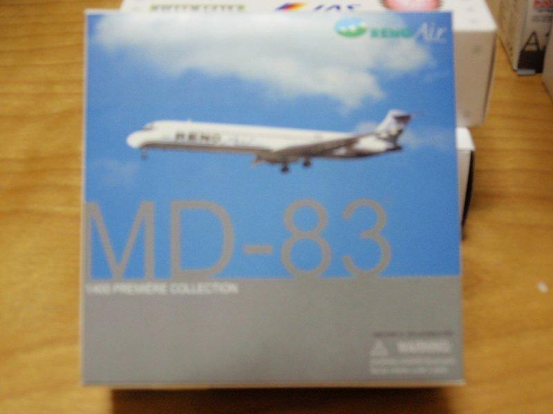 RENO航空MD-83
