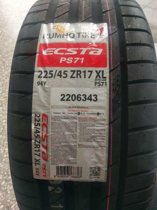 225/45/17 KUMO PS71 2018新胎出貨 高CP破表型能輪胎 特價限量 絕對優惠(一折價)私訊確認