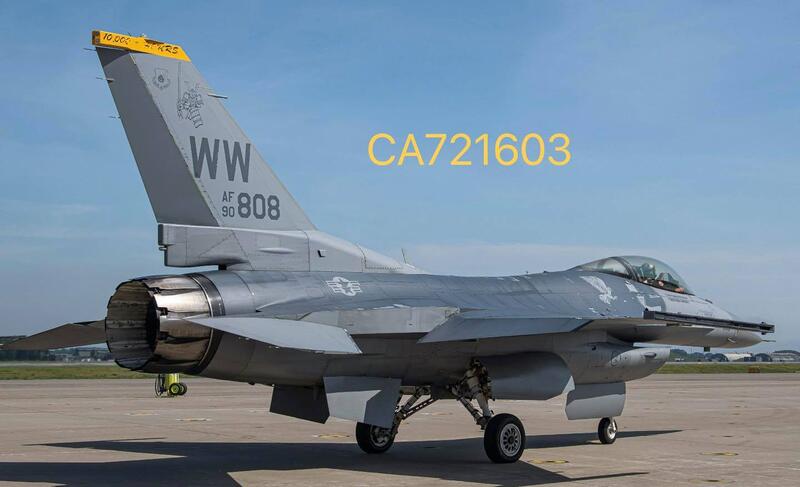 Calibre Wings 1/72 US Pacific Air Force F-16 PACAF Demo Team "Primo" Aircraft Moulé sous