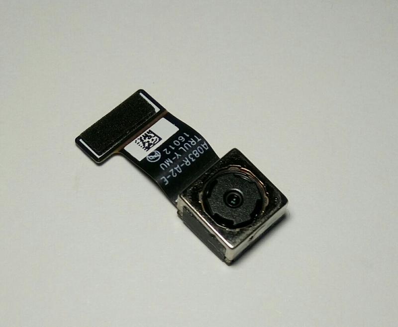 Sony C5 utra E5553 前相機鏡頭