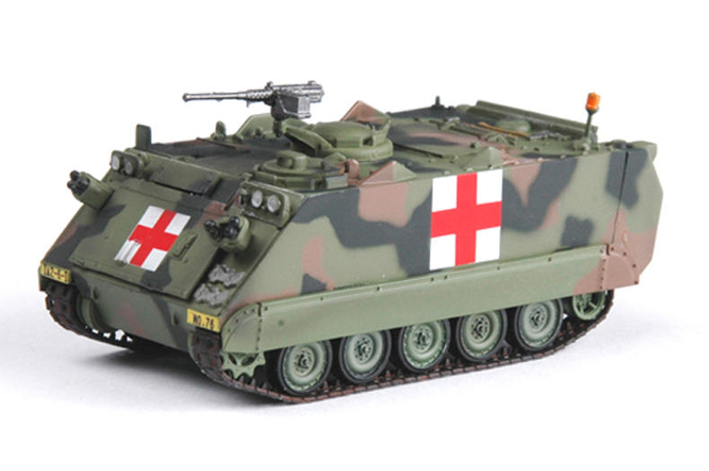 (全新成品)美國M113A2 裝甲運兵車模型 1:72 戰車 坦克 35007