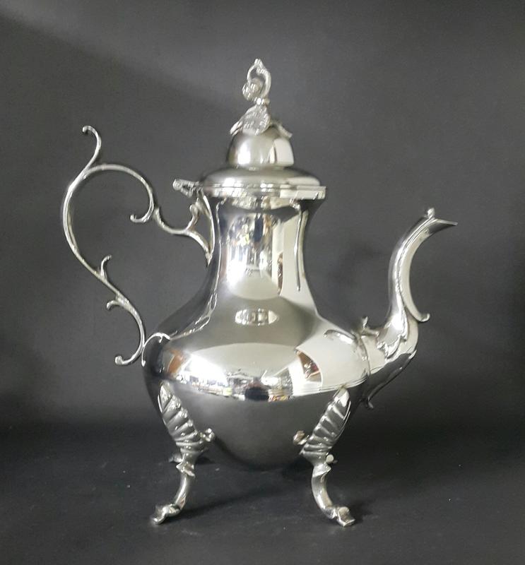 443高檔英國鍍銀壺 Vintage Silverplate Ornate teapot（皇家貴族精品） around
