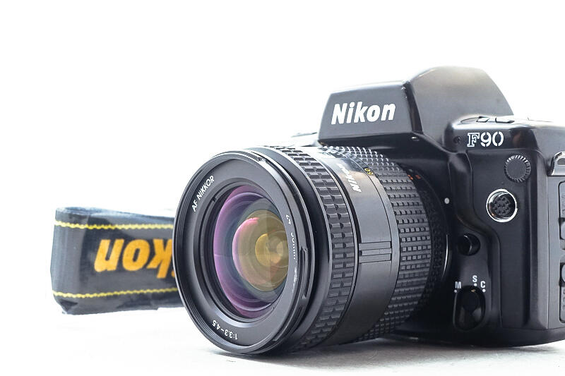 Nikon f90x+af24-50-