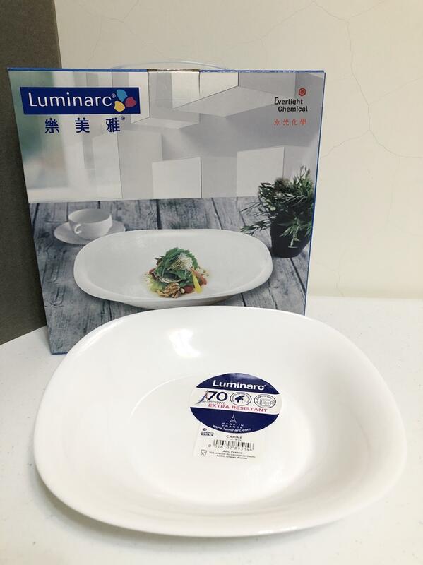 ●法國樂美雅露特莎8吋方深盤 Luminarc 強化玻璃 強化羹盤碟，可微波 強化盤 盤子 方盤 白盤 白色盤子 菜盤
