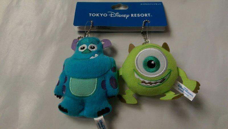 Ray媽瘋日貨，東京迪士尼怪獸電力公司毛怪大眼仔吊飾可掛在包包。二個一組不拆賣$750