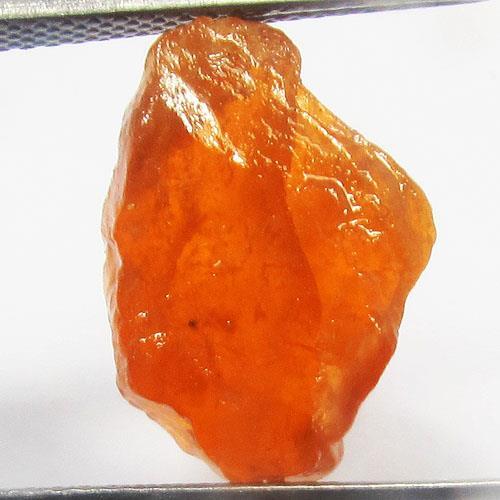 芬達石榴石[B3-2002-676-2]100％天然粗糙的芬達Hessonite石榴石 9.59 克拉 產於馬達加斯加