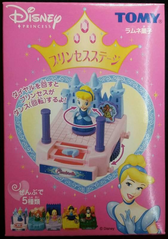 Cubee Q比~日本 TOMY 2002 早期老盒玩 DISNEY 公主系列 城堡連動回轉 全5盒
