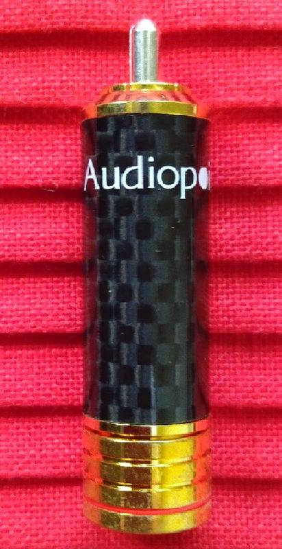 Audiopoint 碳纖 RCA 公插 RC-10S 超深冷處理+退磁處理 發燒訊號線使用