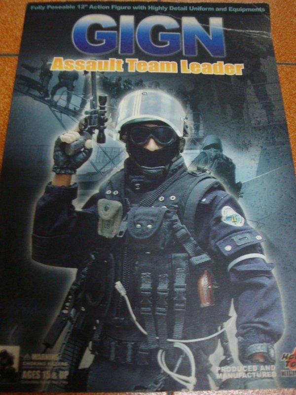 Hot Toys•GIGN•Assault Team Leader GIGN Assault Team Leader Hot Toys - Machinegun