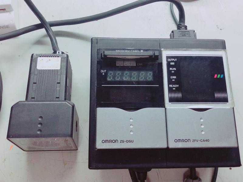 OMRON 視覺辨識系統   型號: ZFV-CA40 、 ZS-DSU
