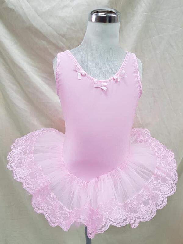 【樂樂鋪】台灣製造  萊克布 兒童芭蕾童紗(三層澎裙) 一件只要600元