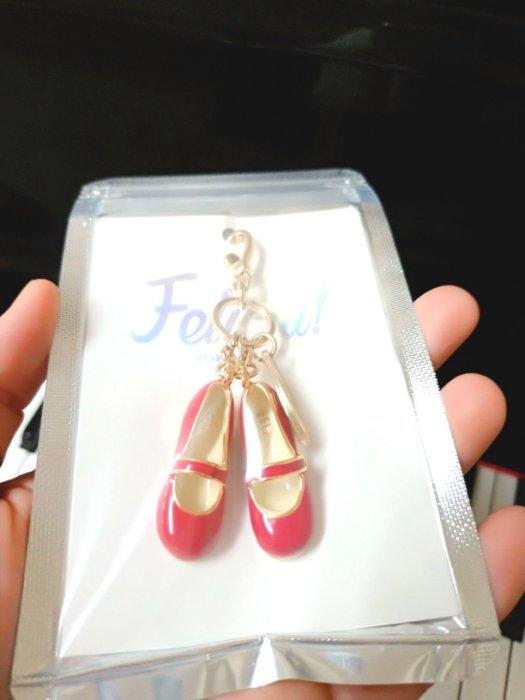 Felicia 娃娃鞋 ~~~紅色 包包鑰匙圈飾品吊飾 日本帶回